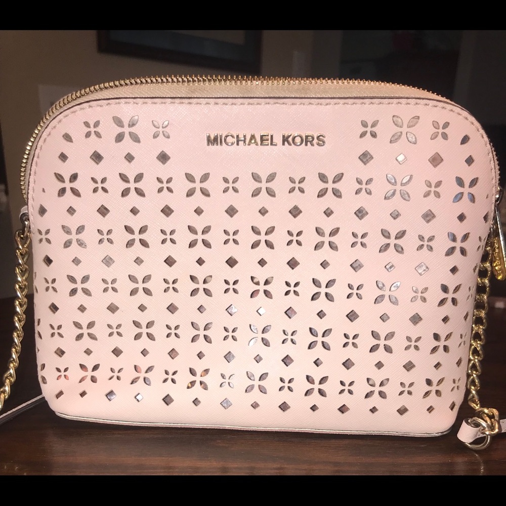 Michael Khors Crossbody